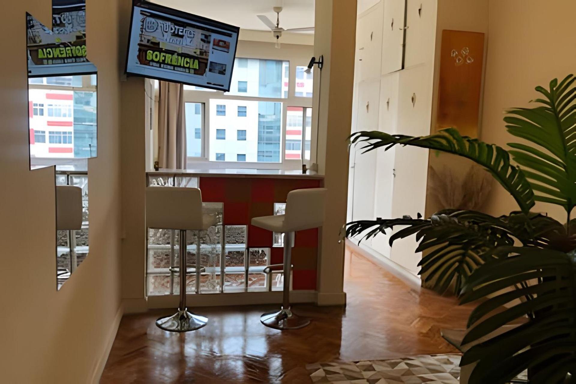 Apartamento Em Copacabana Com Vista Lateral Do Mar Rio de Janeiro Ngoại thất bức ảnh