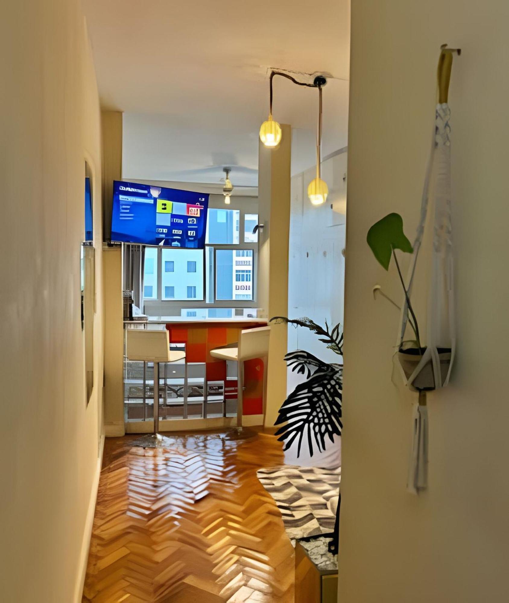 Apartamento Em Copacabana Com Vista Lateral Do Mar Rio de Janeiro Ngoại thất bức ảnh